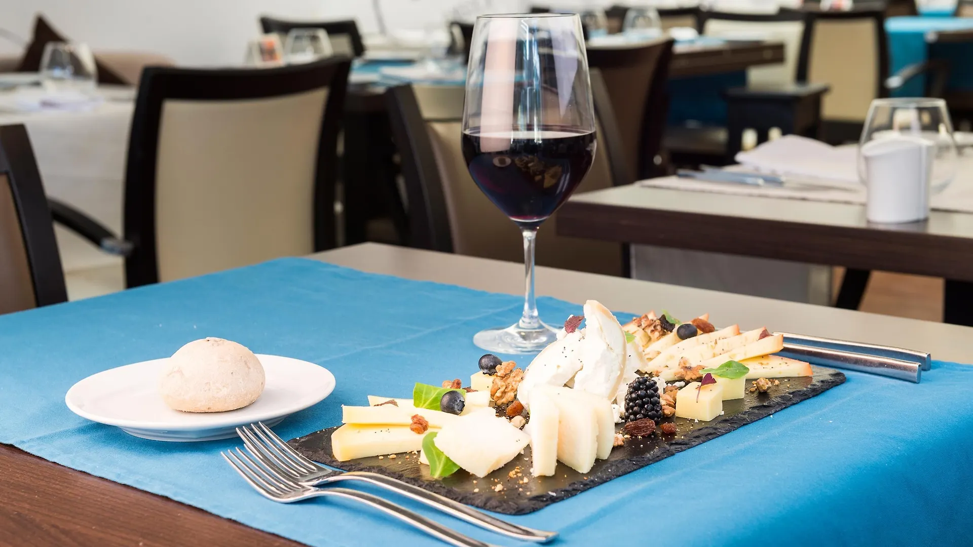 Melia Lisboa Oriente Hotel